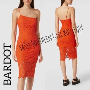 🆕⭐ Bardot Orange Lace Midi Dress